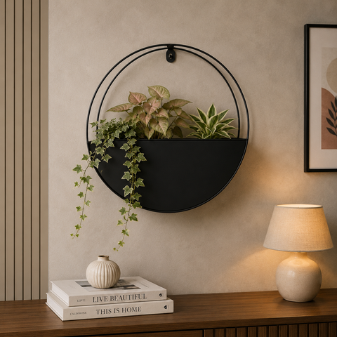 Modern Round Wall Mounted Metal Planter Shelf – Black