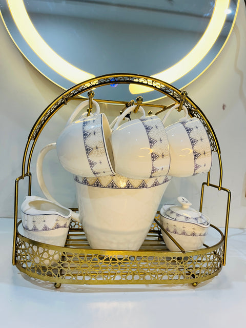 Elegant Gold Wire Set Organizer Rack