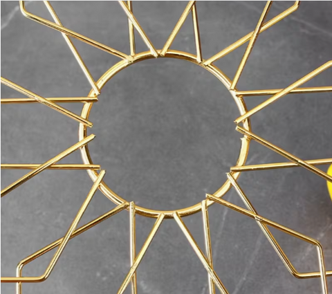 Luxury Golden Metal Trivet / Hot Pot Stand